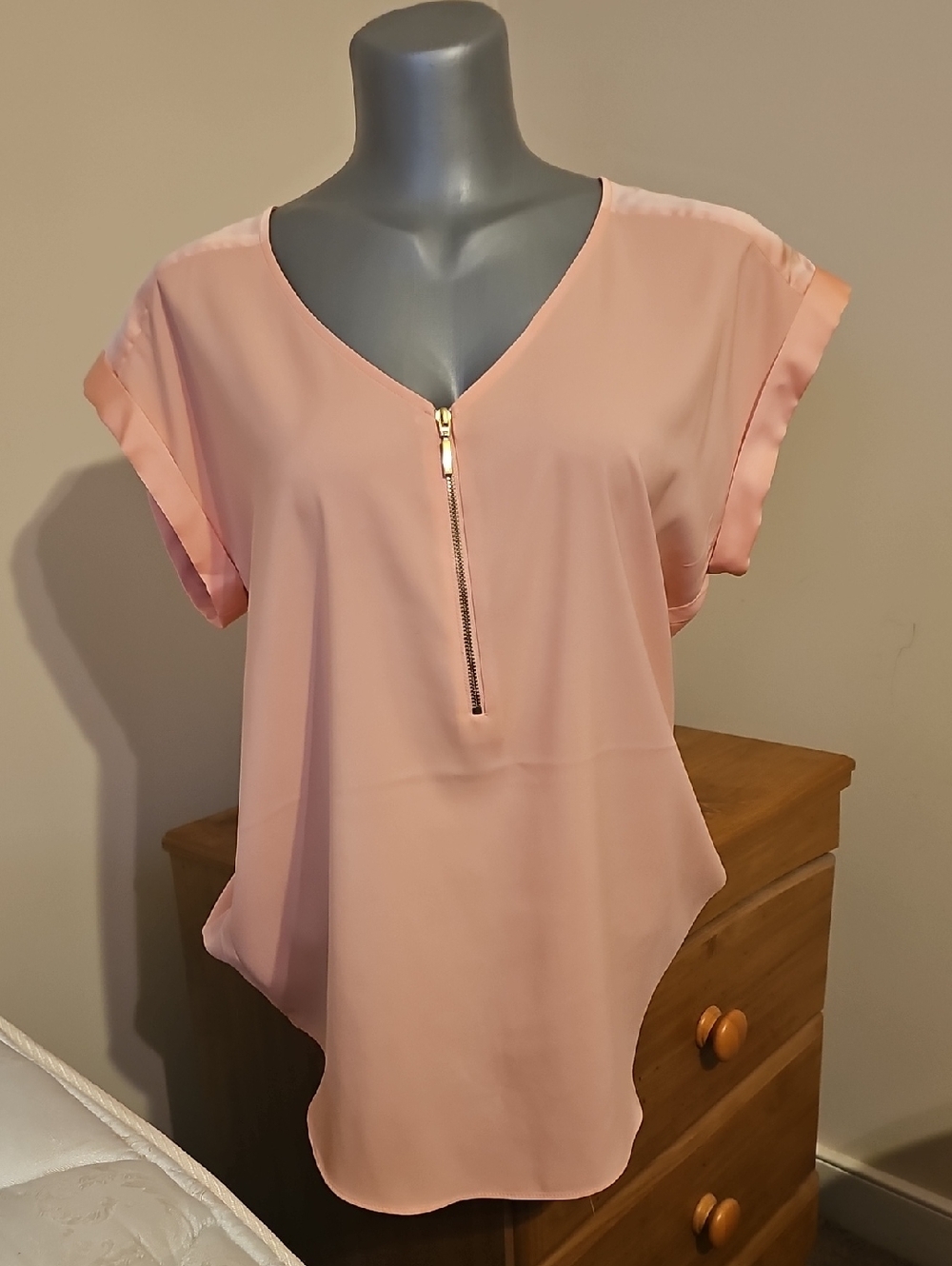 Express Blush Pink V-Neck Zip Front Blouse